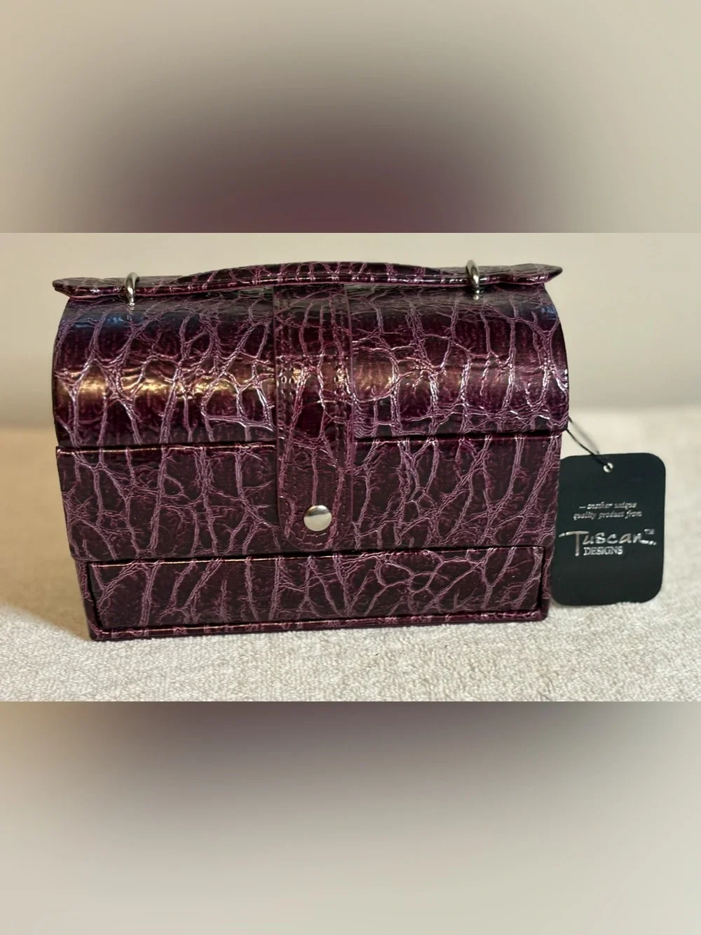 NWT Tuscan Designs Eggplant Crocodile Print Travel Jewelry Case